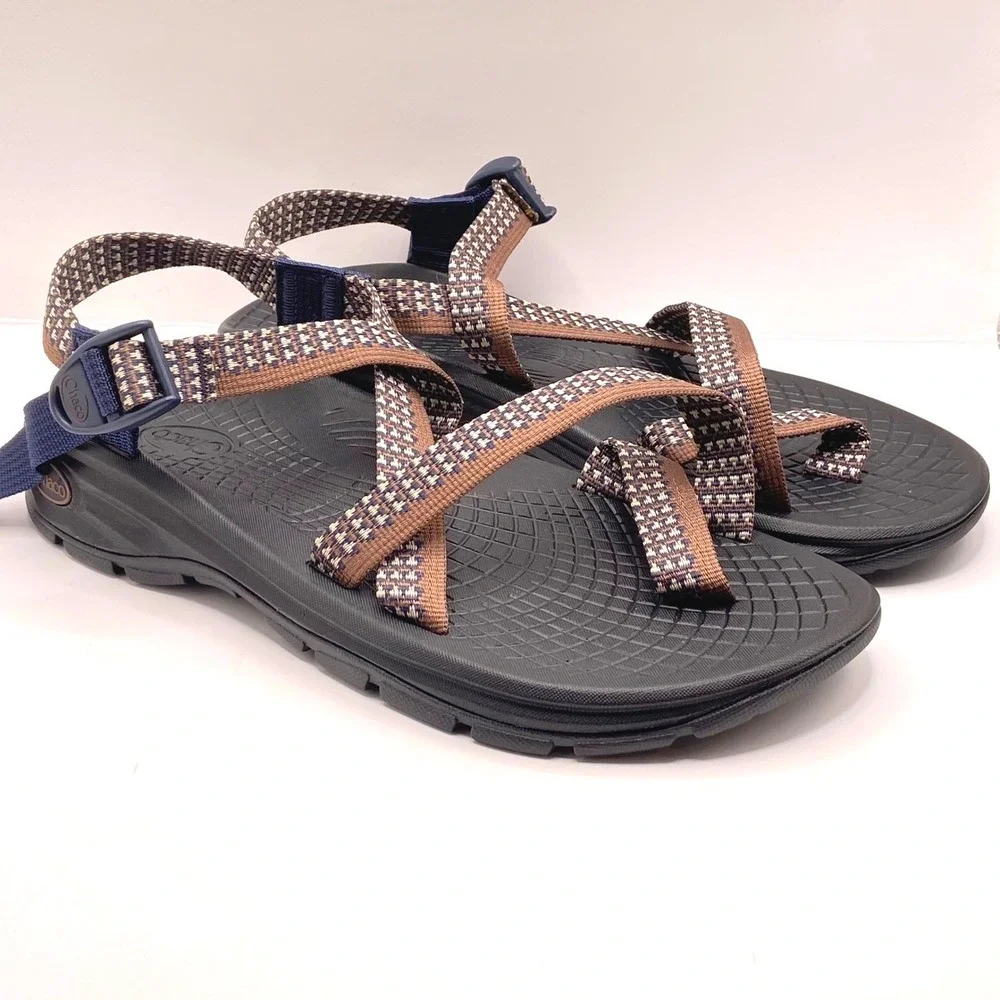 Chaco Men Z/Volv 2 Sandals 10 NWOB Traction Pinecone Strappy Hiking J106583